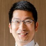 育毛剤専門家/上田皮膚科院長|医師:上田さんの顔写真